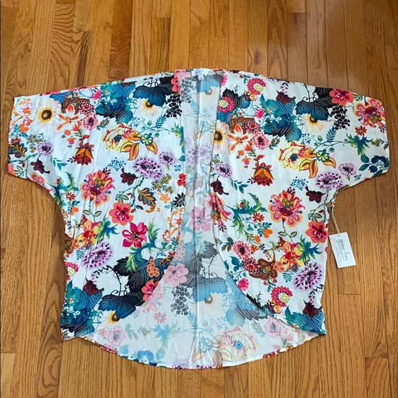 Grace & Lace Tops - 🌺NWT🌺 - Grace & Lace Maui Cocoon Kimono